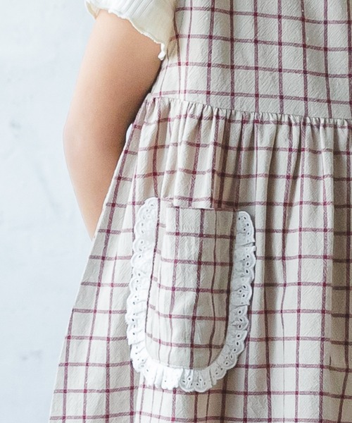 90サイズ(モリス使用)丸襟×肩フリルエプロンワンピース(ピンパーネル) 90サイズ(モリス使用)丸襟×肩フリルエプロンワンピース