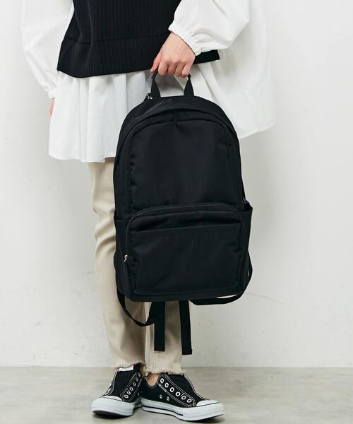 MELROSE claire（メルローズ クレール）の「【あらゆるシーンにマッチする大人の12ポケットリュック】（バックパック/リュック・レディース・ブラック/グレー/カーキ/オリーブ・FREE）」の6枚目の写真