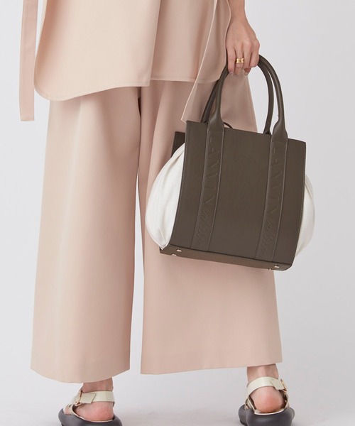 LANVIN en Bleu（ランバンオンブルー）の「キャンバスロゴ ドロストトートバッグ（トートバッグ・レディース・ベージュ/チャコールグレー・FREE）」の13枚目の写真