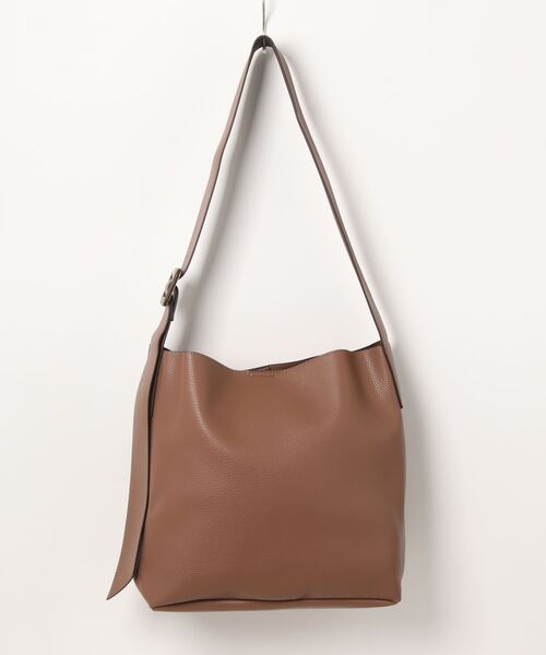 SALON de RUBAN(サロンドルヴァン)の「【SALON de RUBAN / サロン ド ルヴァン】 ビッグショルダーバッグ(ショルダーバッグ・レディース・ライトグレー/ブラック/アイボリー/グレイッシュベージュ/ブラウン/グレー系その他/シルバー・FREE)」の5枚目の写真