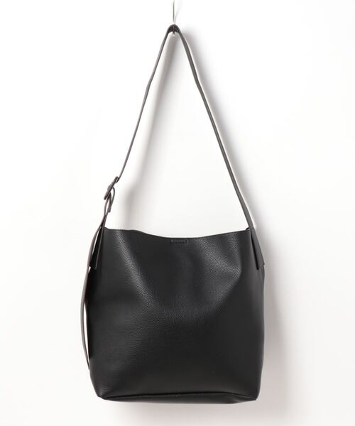 SALON de RUBAN(サロンドルヴァン)の「【SALON de RUBAN / サロン ド ルヴァン】 ビッグショルダーバッグ(ショルダーバッグ・レディース・ライトグレー/ブラック/アイボリー/グレイッシュベージュ/ブラウン/グレー系その他/シルバー・FREE)」の12枚目の写真