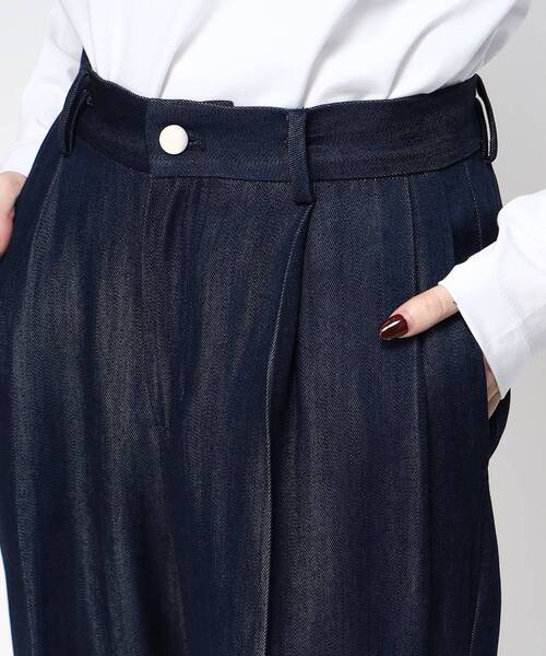 tk.TAKEO KIKUCHI（ティーケータケオキクチ）の「ブライトデニムロールアップパンツ（デニムパンツ・レディース・ネイビー系3・66）」の10枚目の写真