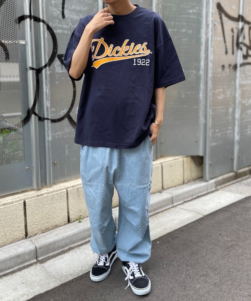 Dickies(ディッキーズ)の「【Dickies】天竺カレッジアップリケ半そでTシャツ 3278-5432(Tシャツ/カットソー・メンズ・グリーン/ホワイト/ネイビー/ブラック/グレー/マスタード・L/M/XL)」の9枚目の写真