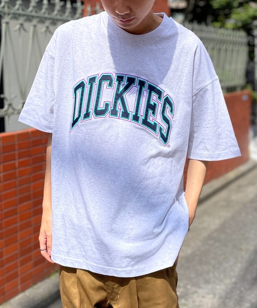 Dickies(ディッキーズ)の「【Dickies】天竺カレッジアップリケ半そでTシャツ 3278-5432(Tシャツ/カットソー・メンズ・グリーン/ホワイト/ネイビー/ブラック/グレー/マスタード・L/M/XL)」の20枚目の写真
