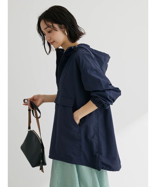 Green　Parks（グリーンパークス）の「ナイロンアノラックブルゾン（その他アウター・レディース・ホワイト系その他2/ネイビー/グリーン・FREE）」の10枚目の写真