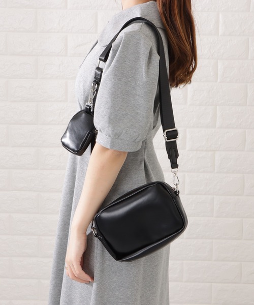 ブラック マザーズバッグ レース装飾付き➕習い事バッグ3点 Lace Ladies（レースレディース）の「マットレザー調ミニポーチ