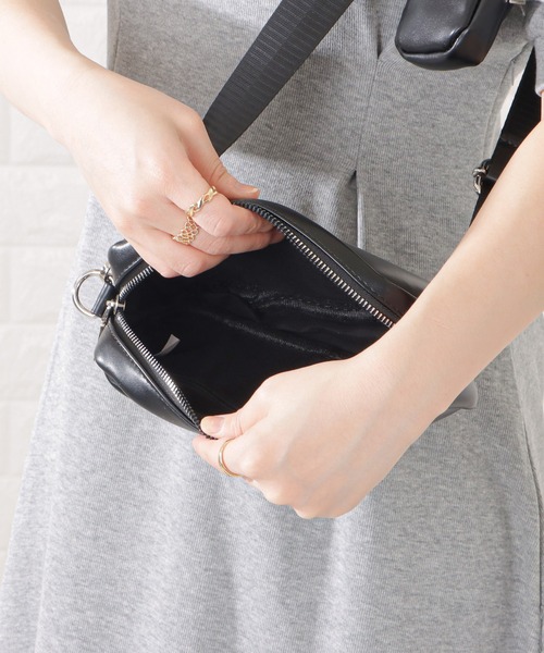 Lace Ladies(レースレディース)の「マットレザー調ミニポーチ Lace Ladies(レースレディース)の「マットレザー調ミニポーチ