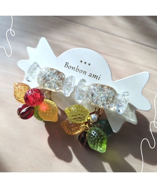tone(トーン)の「【hazeleyes】小粒のカラフルキャンディイヤリング(Bonbonami ボンボンアミ)(MA)(イヤリング・レディース・グリーン/ピンク・FREE)」の6枚目の写真