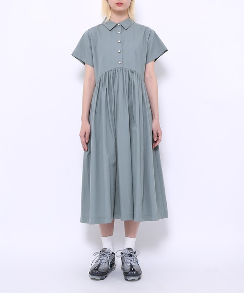 PUNYUS（プニュズ）の「パールボタンシャツワンピース（シャツワンピース・レディース・ブラック/グレー・1/2/3/4）」の13枚目の写真