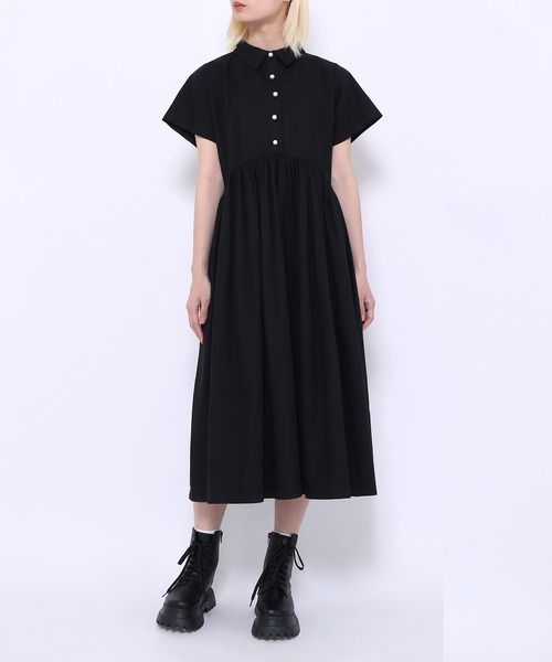 PUNYUS（プニュズ）の「パールボタンシャツワンピース（シャツワンピース・レディース・ブラック/グレー・1/2/3/4）」の16枚目の写真