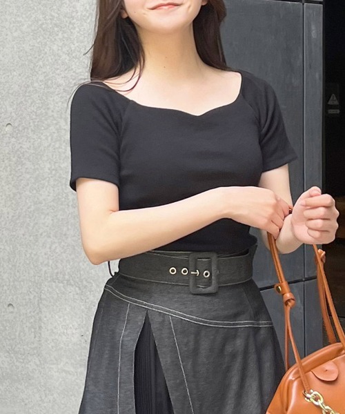 ROYAL PARTY(ロイヤルパーティー)の「カットリブオープンネック半袖トップス(Tシャツ/カットソー・レディース・オフホワイト/ブラック/ベージュ/ピンク・FREE)」の11枚目の写真