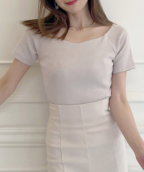 ROYAL PARTY(ロイヤルパーティー)の「カットリブオープンネック半袖トップス(Tシャツ/カットソー・レディース・オフホワイト/ブラック/ベージュ/ピンク・FREE)」の15枚目の写真