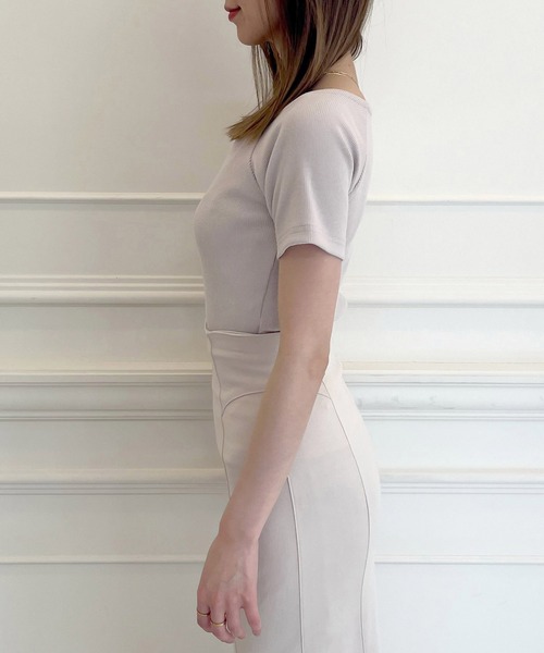 ROYAL PARTY(ロイヤルパーティー)の「カットリブオープンネック半袖トップス(Tシャツ/カットソー・レディース・オフホワイト/ブラック/ベージュ/ピンク・FREE)」の17枚目の写真