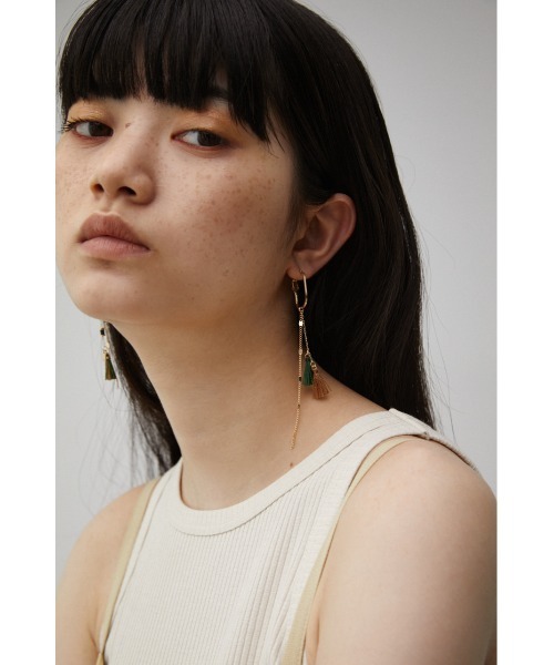 AZUL by moussy(アズールバイマウジー)の「TASSEL BEADS CHAIN EARRINGS/タッセルビーズチェーンピアス(ピアス(両耳用)・レディース・グリーン系その他/オレンジ系その他・FREE)」の8枚目の写真