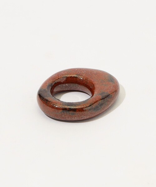 TOMORROWLAND （トゥモローランド）の「LEVENS JEWELS OVAL リング（リング・レディース・ダークブラウン/ライトベージュ・FREE）」の4枚目の写真