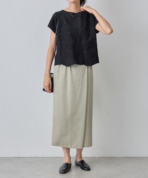 【BEARDSLEY】フロント刺繍ニット（フレンチスリーブ） BEARDSLEY（ビアズリー）の「【BEARDSLEY】フロント刺繍ニット