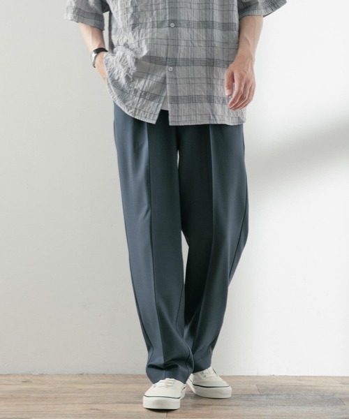 ITEMS URBANRESEARCH(アイテムズ アーバンリサーチ)の「『イージーケア』マシンウォッシャブル サマースラックス(スラックス・メンズ・グレー/ネイビー/チャコールグレー・LARGE/MEDIUM)」の3枚目の写真