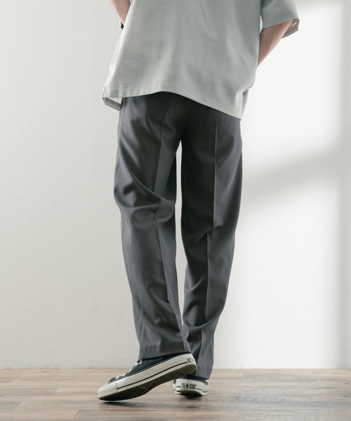 ITEMS URBANRESEARCH(アイテムズ アーバンリサーチ)の「『イージーケア』マシンウォッシャブル サマースラックス(スラックス・メンズ・グレー/ネイビー/チャコールグレー・LARGE/MEDIUM)」の7枚目の写真