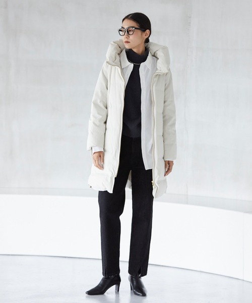 Doux archives（ドゥアルシーヴ）の「シームレスボリュームカラーロングダウン（ダウンジャケット/コート・レディース・ブラック/チャコールグレー/アイボリー・FREE）」の9枚目の写真