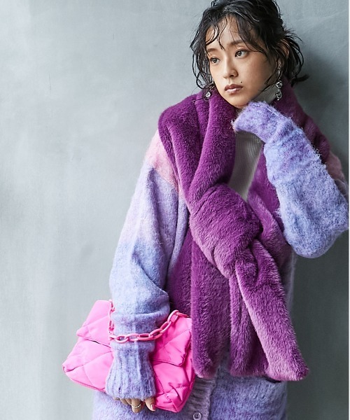 GEVS.（ジェイヴィス）の「＜大きいサイズ＞ グラデーションニットカーディガン GEVS.（カーディガン/ボレロ・レディース・ブルー系/ピンク系・L/LL/3L/4L/5L）」の22枚目の写真