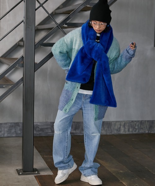 GEVS.（ジェイヴィス）の「＜大きいサイズ＞ グラデーションニットカーディガン GEVS.（カーディガン/ボレロ・レディース・ブルー系/ピンク系・L/LL/3L/4L/5L）」の9枚目の写真