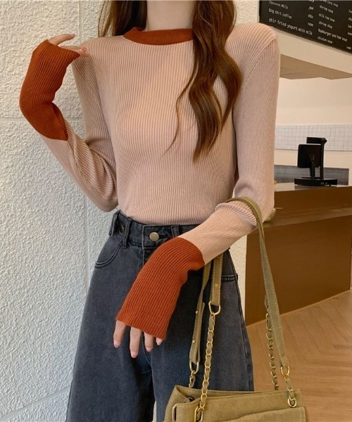 SHEENA(シーナ)の「サムホール付き袖配色リブニット(ニット/セーター・レディース・ブラック×ブルー/グレー系その他/グレー系その他2/ダルブルー系/ホワイト×ネイビー/ベージュ系その他・M)」の1枚目の写真