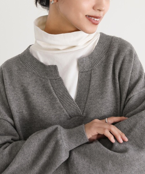 n'OrLABEL(ノアールレーベル)の「【機能素材】『タートルネックロンT』(Tシャツ/カットソー・レディース・アイボリー/グレイッシュベージュ/ボルドー/ネイビー/モカ/チャコール/ブラック・M/L/LL)」の1枚目の写真