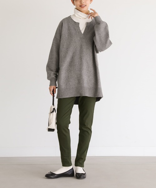 n'OrLABEL(ノアールレーベル)の「【機能素材】『タートルネックロンT』(Tシャツ/カットソー・レディース・アイボリー/グレイッシュベージュ/ボルドー/ネイビー/モカ/チャコール/ブラック・M/L/LL)」の10枚目の写真