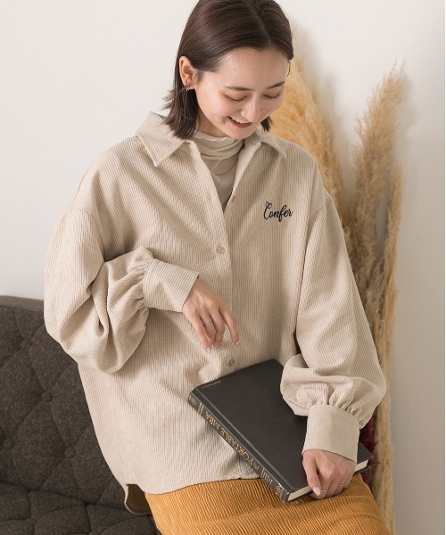 ad thie(アドティエ)の「刺繍入り コーデュロイビッグシャツ(シャツ/ブラウス・レディース・アイボリー/ブラウン/オレンジ/ベージュ・FREE)」の13枚目の写真