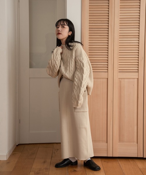 lawgy（ラウジー）の「vertical line knit（ニット/セーター・レディース・アイボリー/ブラック・FREE）」の4枚目の写真