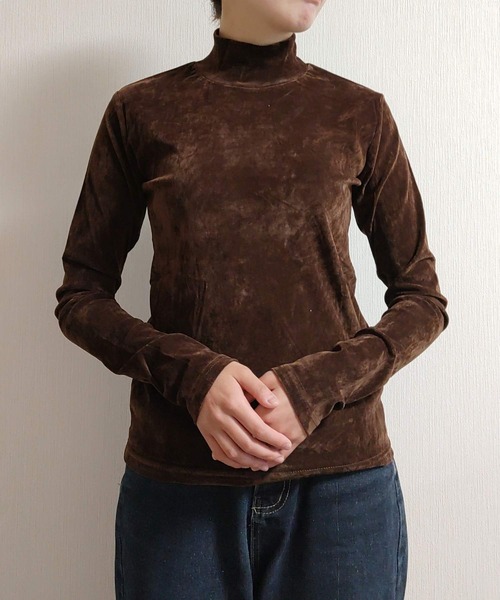 Q（キュー）の「フロッキーチュールトップス（Tシャツ/カットソー・レディース・ホワイト/ブラック/ブラウン・MEDIUM）」の5枚目の写真