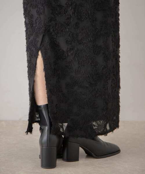 HEYUMM（ヘユム）の「フラワージャガードストレートスカート（スカート・レディース・ブラック/キャメル/アイボリー・MEDIUM/SMALL）」の7枚目の写真