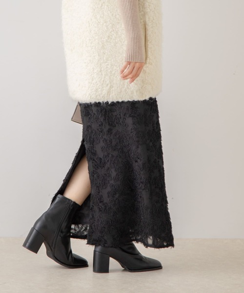 HEYUMM（ヘユム）の「フラワージャガードストレートスカート（スカート・レディース・ブラック/キャメル/アイボリー・MEDIUM/SMALL）」の9枚目の写真