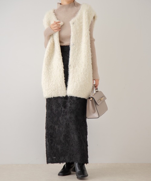 HEYUMM（ヘユム）の「フラワージャガードストレートスカート（スカート・レディース・ブラック/キャメル/アイボリー・MEDIUM/SMALL）」の11枚目の写真