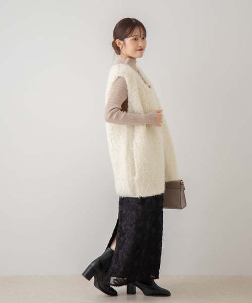 HEYUMM（ヘユム）の「フラワージャガードストレートスカート（スカート・レディース・ブラック/キャメル/アイボリー・MEDIUM/SMALL）」の13枚目の写真