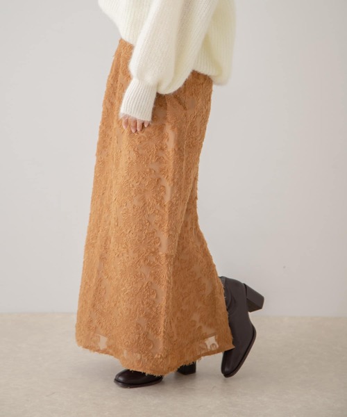 HEYUMM（ヘユム）の「フラワージャガードストレートスカート（スカート・レディース・ブラック/キャメル/アイボリー・MEDIUM/SMALL）」の21枚目の写真