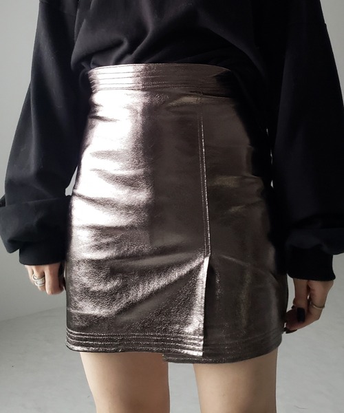 me+em select(ミームセレクト)の「※※メタリックスリットハイウエストタイトミニスカート / metallic slit highwaist tight mini skirt(スカート・レディース・ブラック/シルバー/ブルー/チャコール・SMALL/MEDIUM/LARGE/X-SMALL)」の3枚目の写真