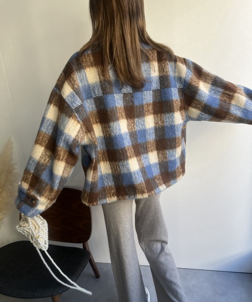 LAC-VERT（ラック・ヴェール）の「スタンドカラーウールビッグコート（ステンカラーコート・レディース・ブラック/ブラウン・FREE）」の11枚目の写真