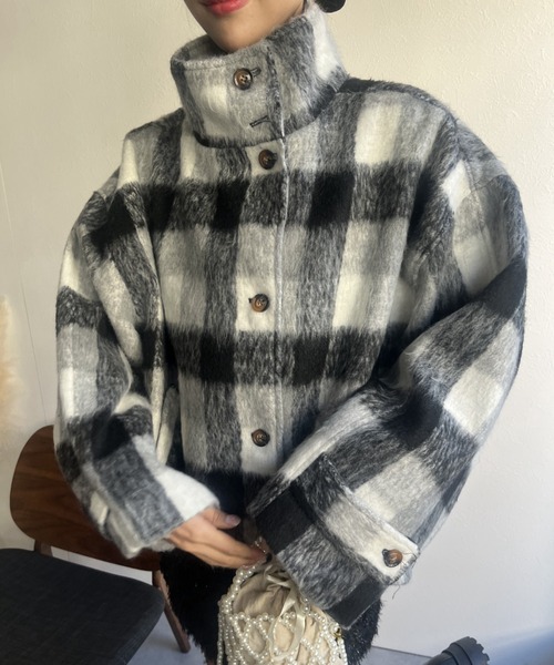 LAC-VERT（ラック・ヴェール）の「スタンドカラーウールビッグコート（ステンカラーコート・レディース・ブラック/ブラウン・FREE）」の16枚目の写真