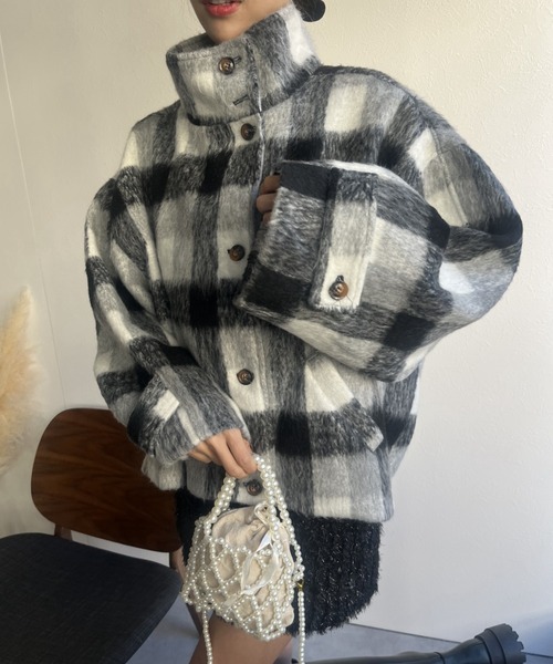 LAC-VERT（ラック・ヴェール）の「スタンドカラーウールビッグコート（ステンカラーコート・レディース・ブラック/ブラウン・FREE）」の19枚目の写真