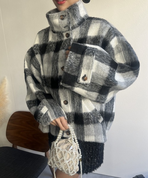 LAC-VERT（ラック・ヴェール）の「スタンドカラーウールビッグコート（ステンカラーコート・レディース・ブラック/ブラウン・FREE）」の20枚目の写真