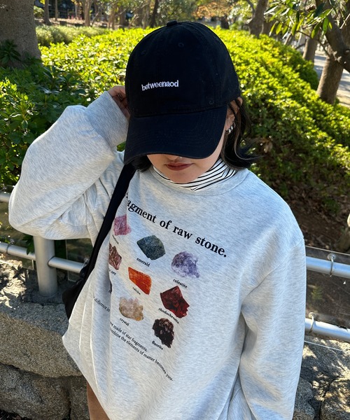 kutir（クティール）の「kutirlune／ロゴ刺繍キャップ②（キャップ・レディース・ブラック/ネイビー/ブラウン/グレー/レッド/グリーン/ライトホワイト/ベージュ・FREE）」の3枚目の写真