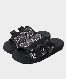 DELUXE（デラックス）の「DELUXE x SUICOKE /OG-081（サンダル）」