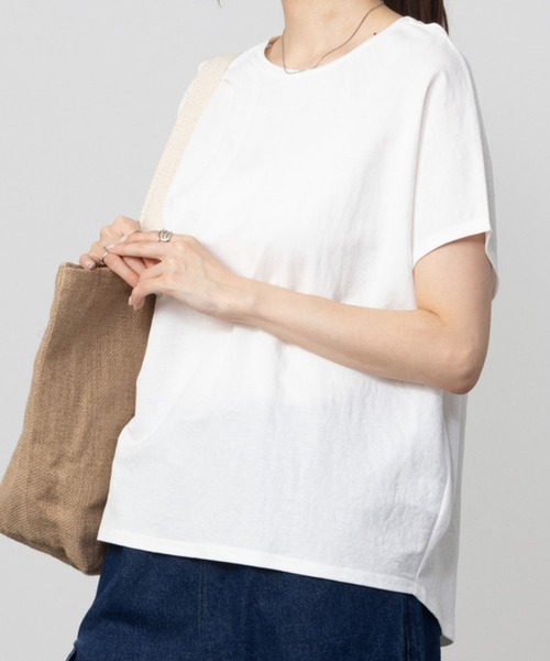 Howdy Marie(ハウディ―マリー)の「Howdy Marie ハウディーマリー 制菌加工 サラリ冷感 バックギャザーデザインTシャツ(Tシャツ/カットソー・レディース・ホワイト/ブラウン/チャコールグレー/イエロー系その他・L/M)」の2枚目の写真