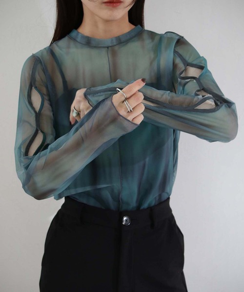 cheriella（シェリエラ）の「【cheriella】前後２WAYウェーブホールマーブルシアートップス（Tシャツ/カットソー・レディース・カーキ/パープル/グリーン/ブルー/ベージュ/ワイン/チャコールグレー・M）」の14枚目の写真