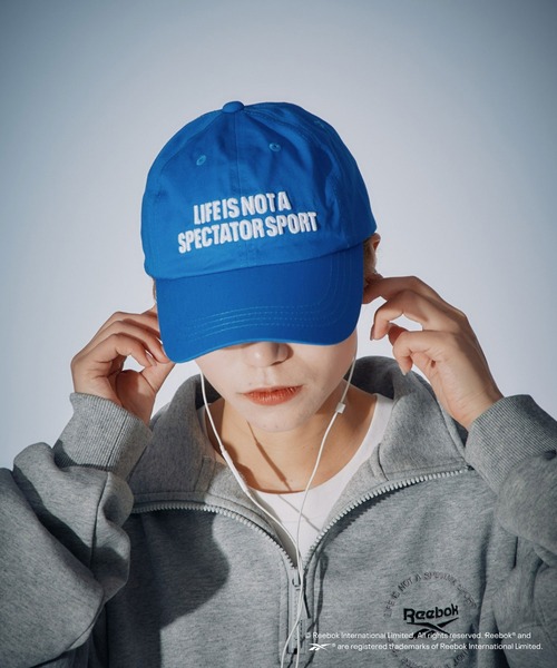 Reebok（リーボック）の「【Reebok別注】3D刺繍キャップ（キャップ・メンズ・シルバー/ブルー・ONE SIZE）」の3枚目の写真