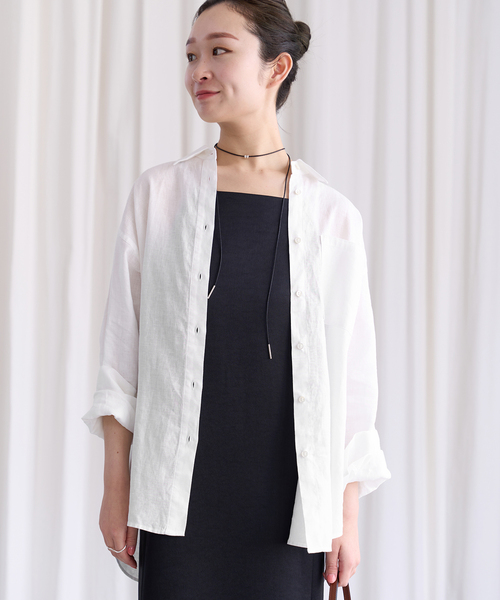 IENA（イエナ）の「リネン オーバーシャツ（シャツ/ブラウス・レディース・ベージュ/ホワイト/ブラック系その他・36/38）」の16枚目の写真