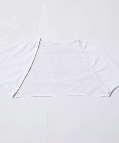 MUNSINGWEAR(マンシングウェア)の「UV ボレロ型アームカバー(アームカバー・レディース・ネイビー/ホワイト/ブラック・F)」の4枚目の写真