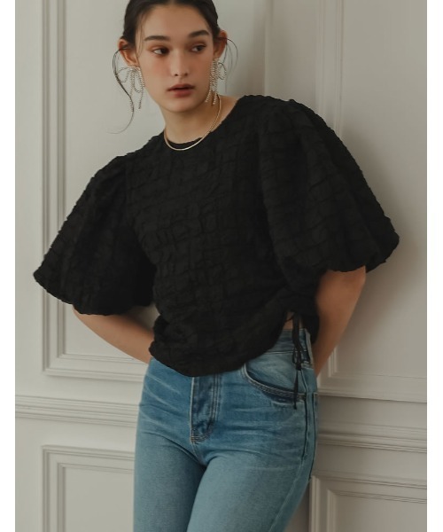 Re:EDIT（リエディ）の「[2024SS COLLECTION][MEISM by Re:EDIT]ワッフルライクふくれジャガードサイドリボントップス（その他トップス・レディース・ブラック/ホワイト・MEDIUM/LARGE）」の11枚目の写真