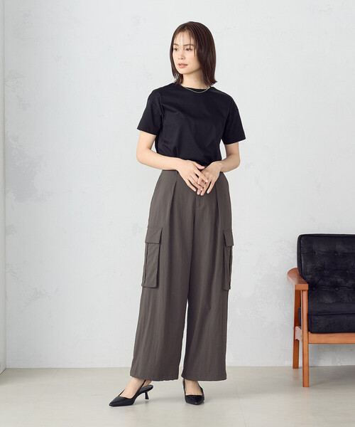 COMME CA ISM(コムサイズム)の「クロップト丈 Tシャツ(Tシャツ/カットソー・レディース・ホワイト/カーキ/ブラック・LARGE/MEDIUM)」の6枚目の写真